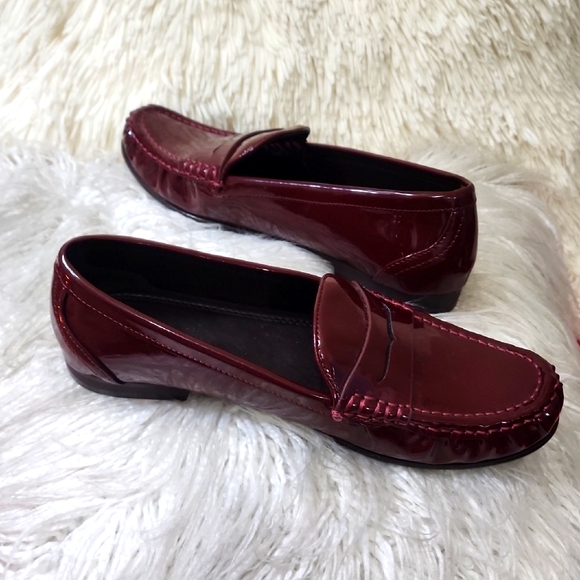 Zara Burgundy Loafers - Picture 2 of 12